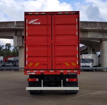 解放牌CA5250XXYP26K2L7T3E6A80廂式運輸車公告圖片