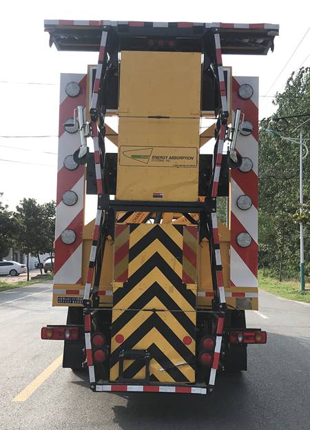 路鑫牌NJJ5120TFZ6防撞緩沖車公告圖片