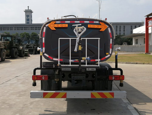 宇通牌YTZ5160GSST0D6灑水車公告圖片