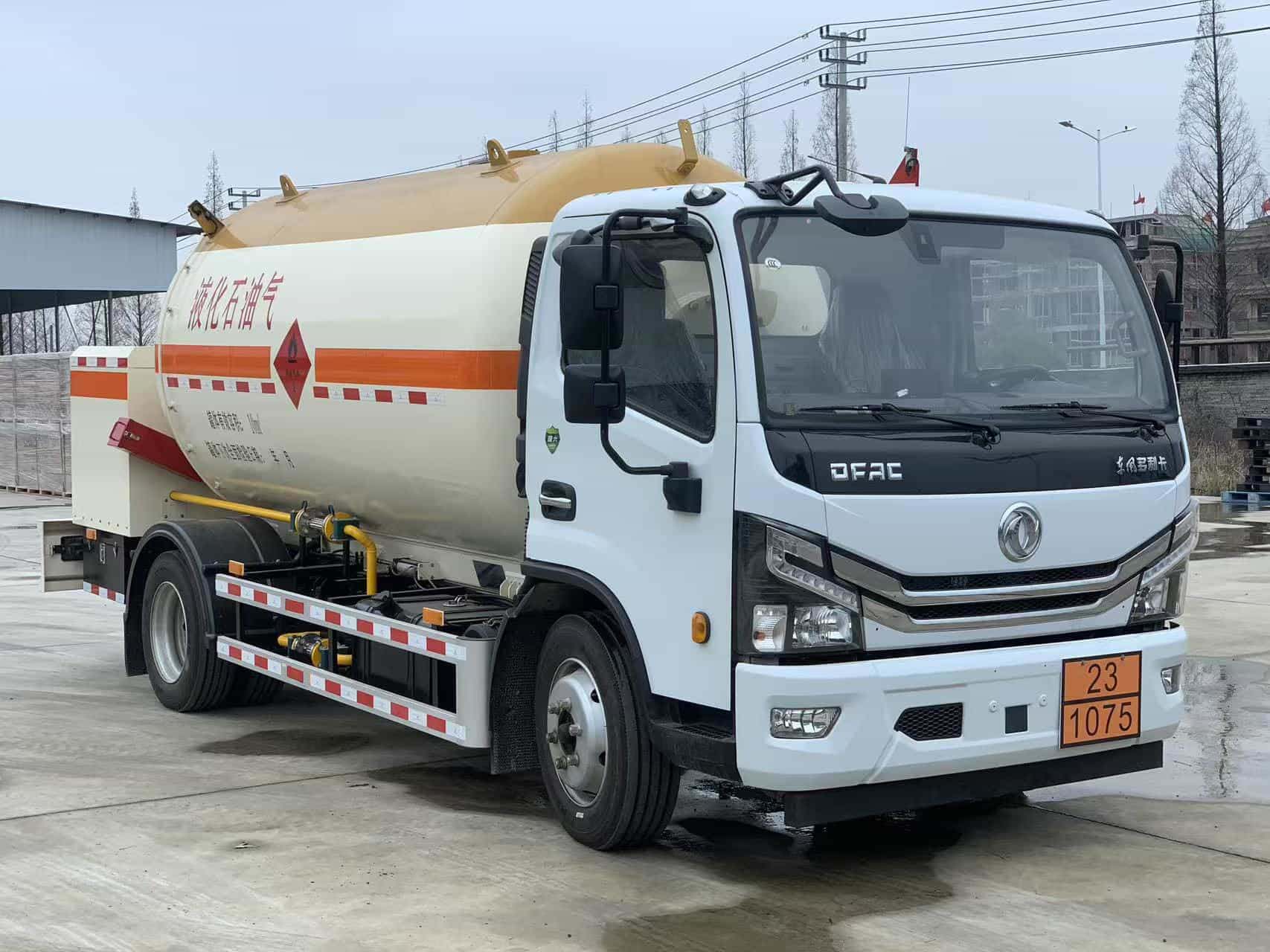 全象牌JXT5120GYQ液化氣體運輸車