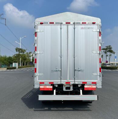 江淮牌HFC5041CCYB33K1C7S-1倉(cāng)柵式運(yùn)輸車公告圖片