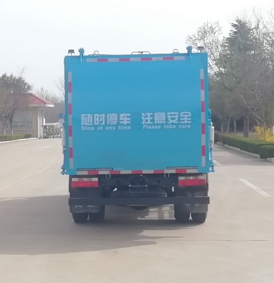 五征牌WZK5100ZZZW63K6自裝卸式垃圾車公告圖片