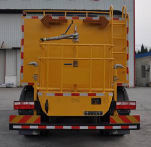 路鑫牌NJJ5181GQX6護(hù)欄清洗車公告圖片