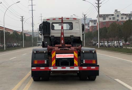 東風(fēng)天龍D320常規(guī) AAA5250ZXXD6車廂可卸式垃圾車公告圖片