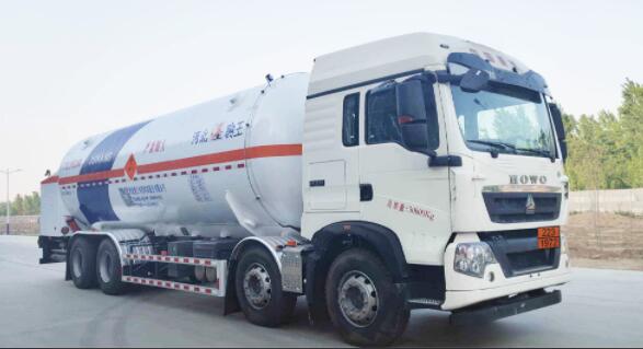 駒王牌ZJW5311GDY低溫液體運(yùn)輸車