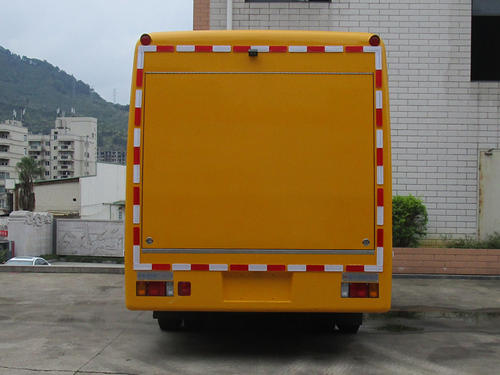 龍吸水牌FLG5100TPS76Q大流量排水搶險(xiǎn)車公告圖片