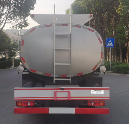 東風(fēng)牌EQ5126GPGL6D普通液體運(yùn)輸車公告圖片