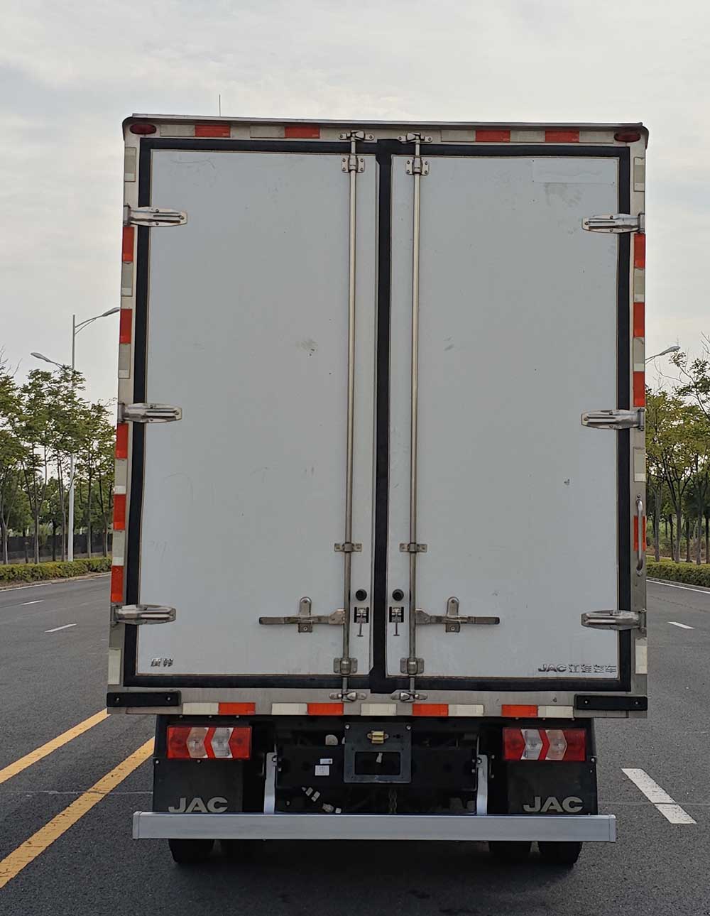 江淮牌HFC5043XLCP21K1C7S-1冷藏車公告圖片