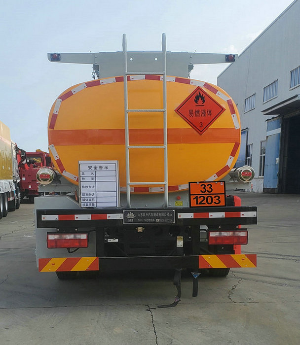 岱陽牌TAG5125GJY加油車公告圖片