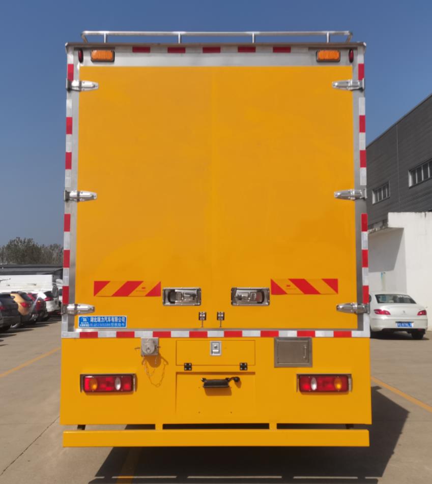 瑞力星牌RLQ5150XXH6救險(xiǎn)車(chē)公告圖片