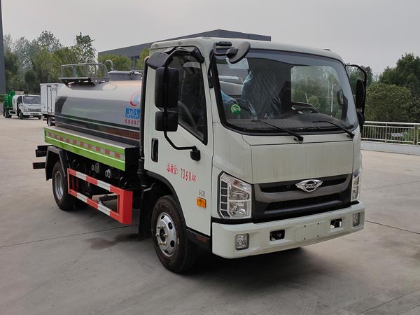 程力威牌CLW5070GSSBDP灑水車公告圖片