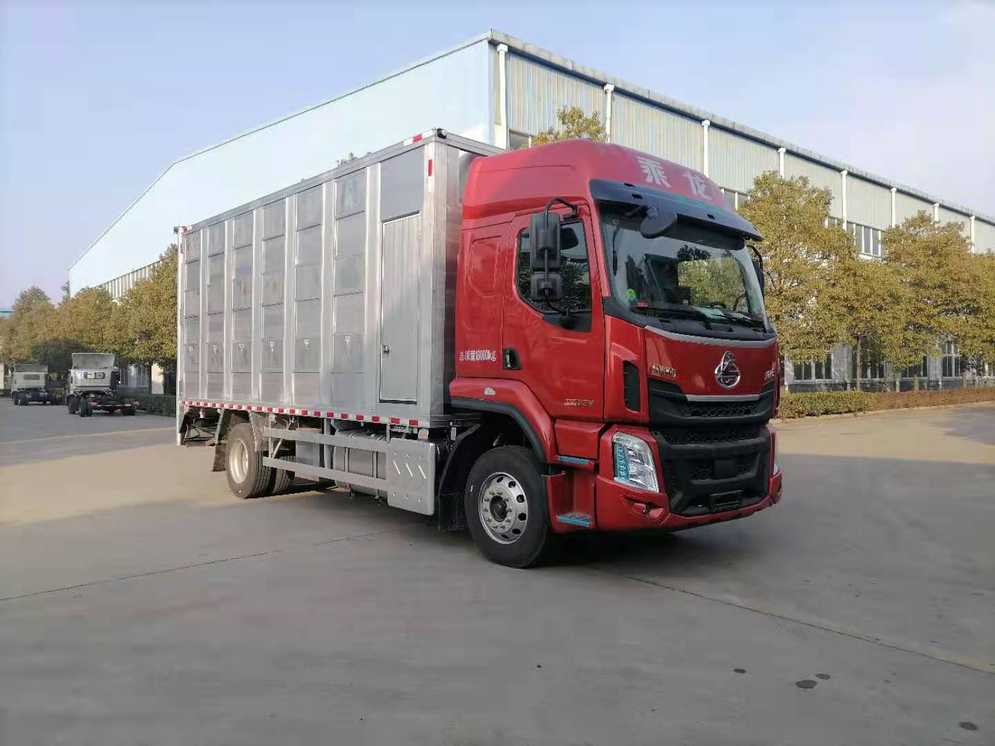 宛都旺牌HWD5180CCQ畜禽運(yùn)輸車公告圖片