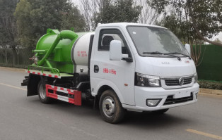 吸污车