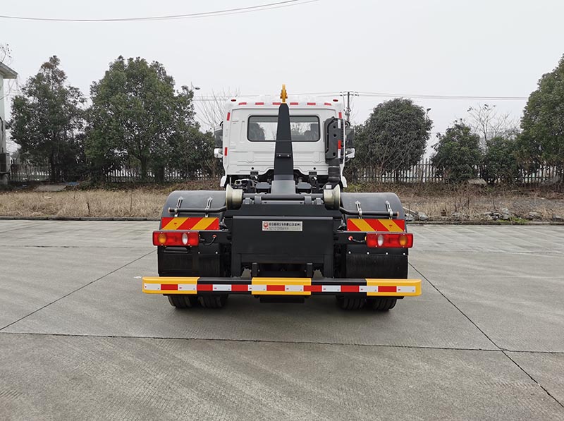 中汽牌ZQZ5121ZXXD6車廂可卸式垃圾車公告圖片