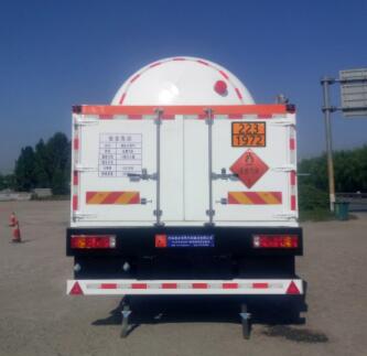 駒王牌ZJW5182GDY低溫液體運(yùn)輸車公告圖片