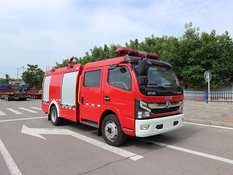 中卓時(shí)代牌ZXF5100GXFSG40/D6水罐消防車