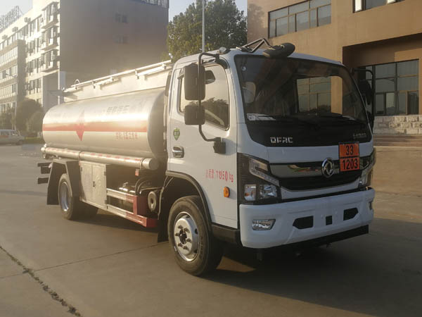 楚勝牌CSC5125GYY6AC運(yùn)油車公告圖片