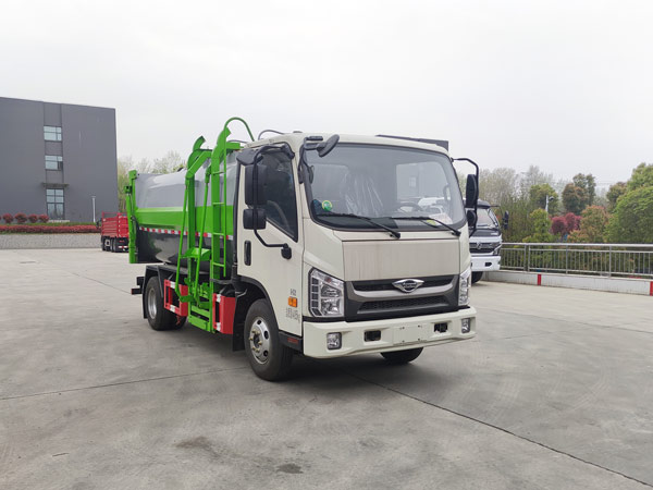 程力威牌CLW5040ZZZBDP自裝卸式垃圾車公告圖片