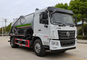 吸污车