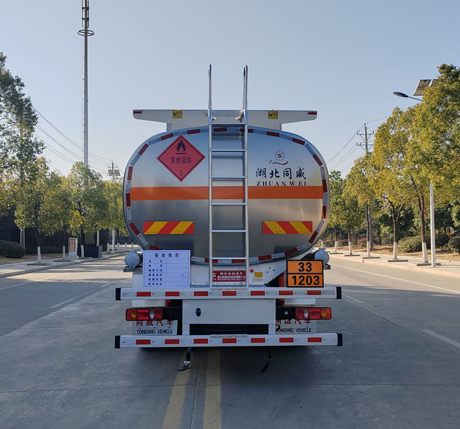 专威牌HTW5320GYYLEQ6铝合金运油车公告图片