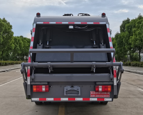 旺龍威牌WLW5073ZYSZZ壓縮式垃圾車公告圖片