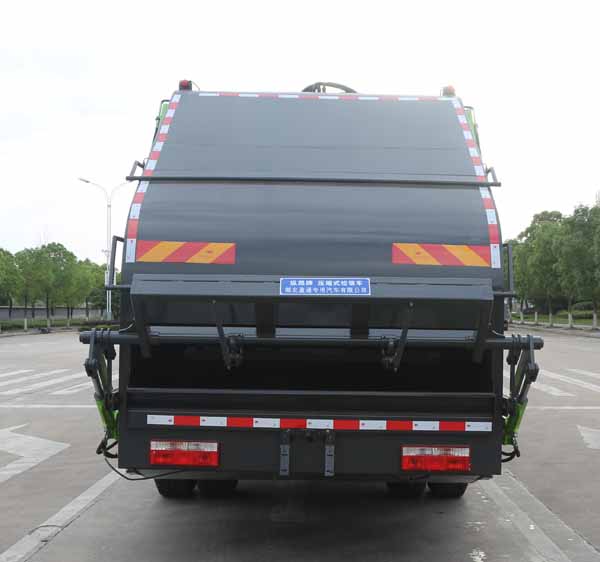縱昂牌CLT5181ZYSEQ6壓縮式垃圾車公告圖片