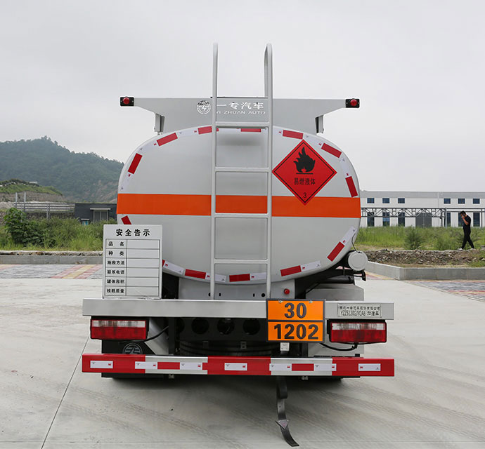 專致牌YZZ5120GJYCA6加油車公告圖片