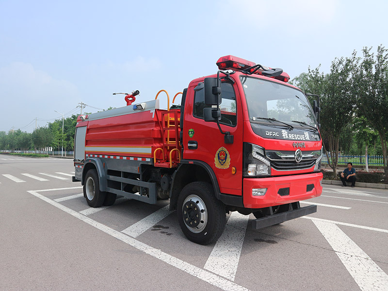 中卓時(shí)代牌ZXF5120GXFSG60水罐消防車