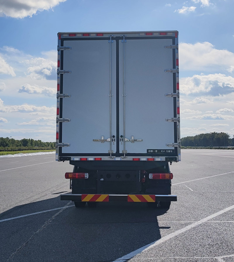 解放牌CA5160XLCP62K1L5E6冷藏車公告圖片