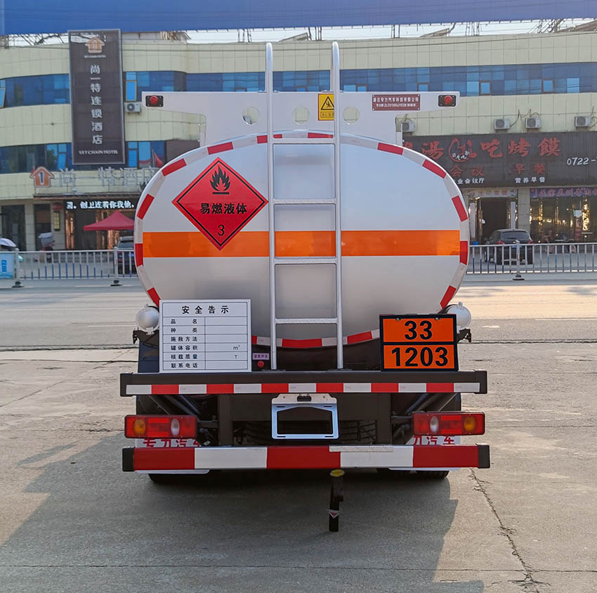 專力牌ZLC5126GJYEQ6加油車公告圖片