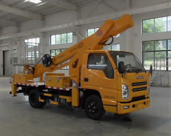 高空作业车