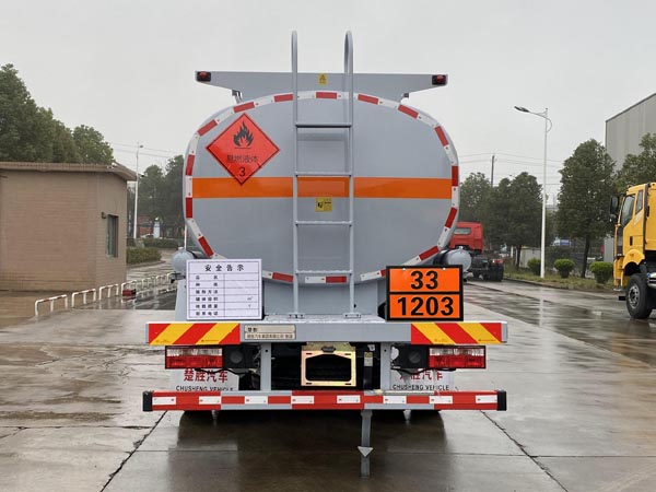 楚勝牌CSC5185GJY6A加油車(chē)公告圖片