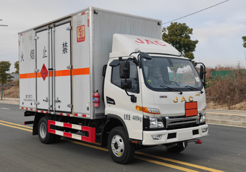 專力牌ZLC5045XRYH6易燃液體廂式運輸車