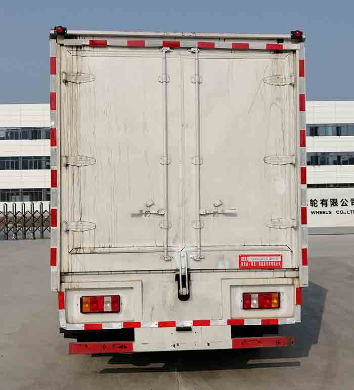 邁德盛牌YAD5045XWTZ6舞臺(tái)車公告圖片