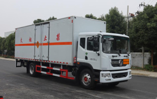 爆破器材运输车