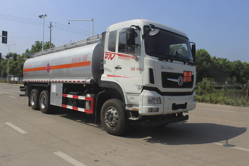 潤知星牌SCS5263GYYDFV6運(yùn)油車公告圖片