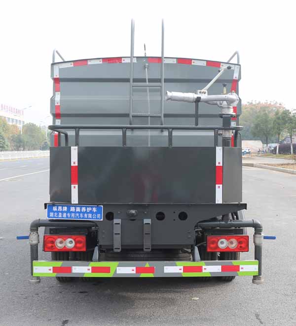 縱昂牌CLT5041TYHBJ6路面養(yǎng)護(hù)車公告圖片