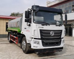 绿化喷洒车