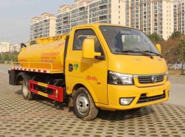 清洗吸污车