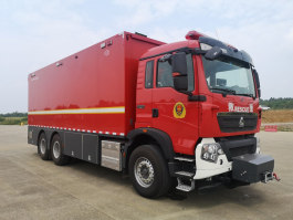 器材消防车