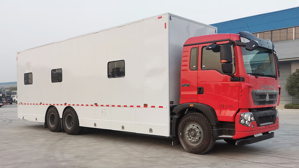 程力牌CL5220TSY6BZ宿營車