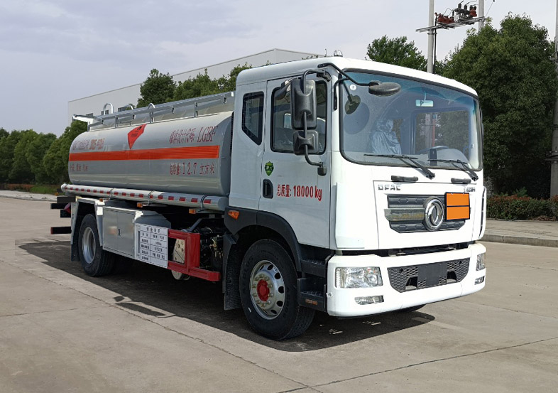 楚風牌HQG5180GYY6EQ運油車