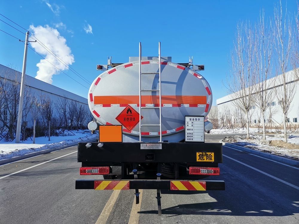 耐力牌KSZ5324GYY運(yùn)油車公告圖片