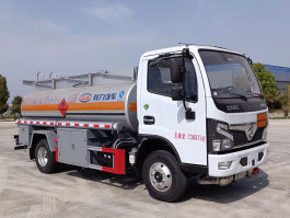 运油车