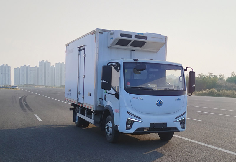 東風(fēng)牌DFA5040XLCEBEV4純電動(dòng)冷藏車公告圖片