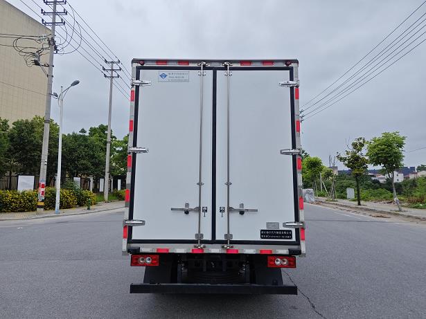 凱樂泰牌JYA5040XLC-BJ1冷藏車公告圖片