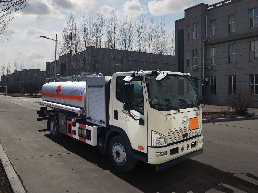 耐力牌KSZ5123GJY加油車(chē)