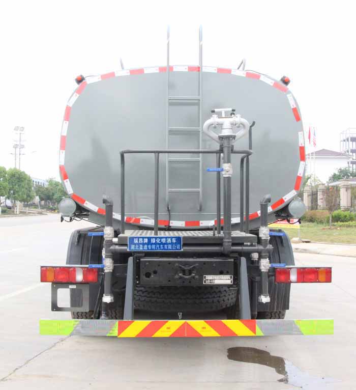 縱昂牌CLT5311GPSZZ6綠化噴灑車公告圖片