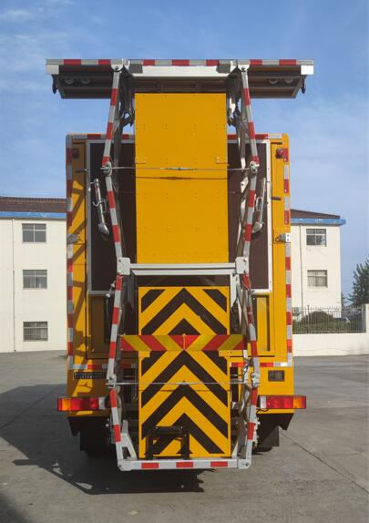 路鑫牌NJJ5140TFZ6防撞緩沖車公告圖片