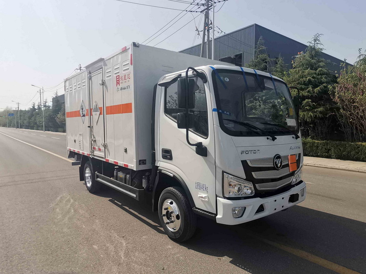 鴻星達(dá)牌SJR5044XZW-6雜項(xiàng)危險(xiǎn)物品廂式運(yùn)輸車